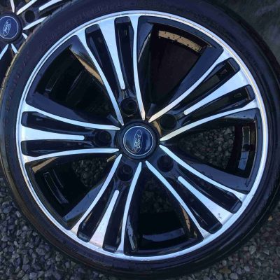 Flawless alloy wheel repairs in Morecambe for a pristine and polished look.
